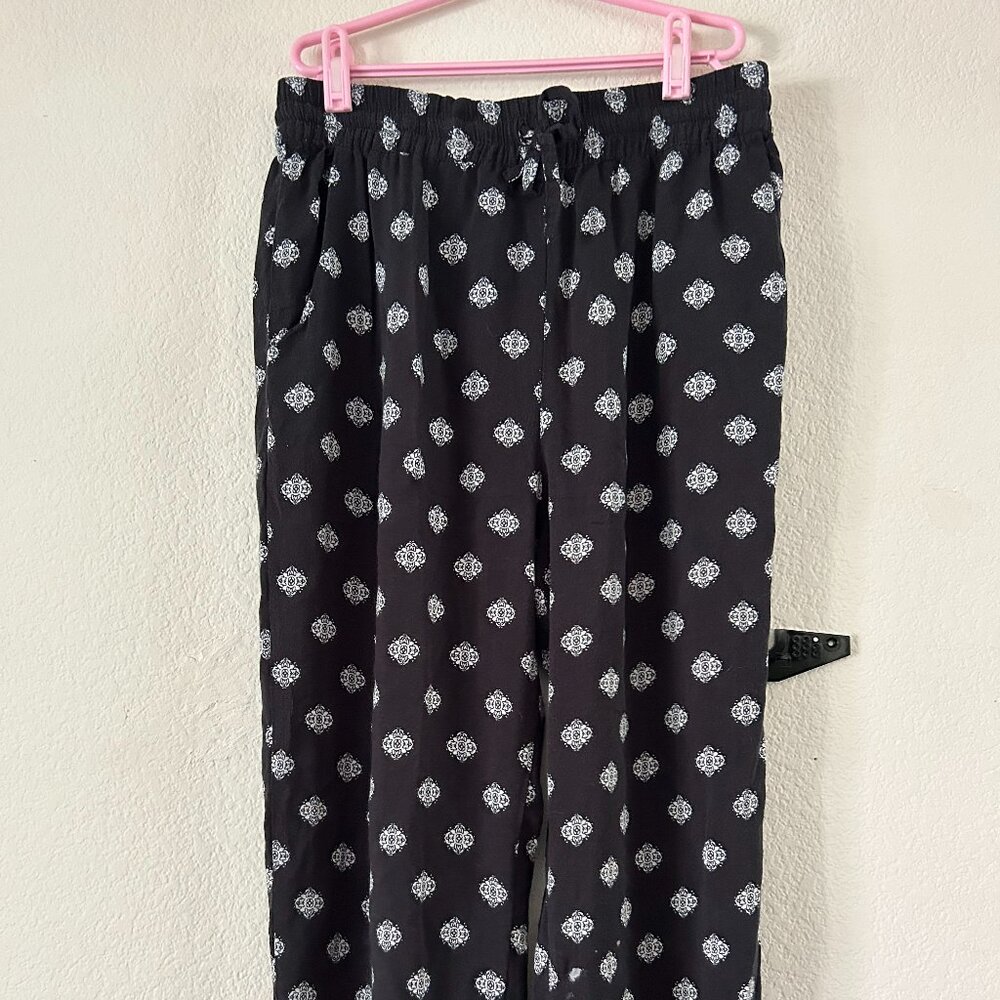 Flowy Patterned Lounge Pants